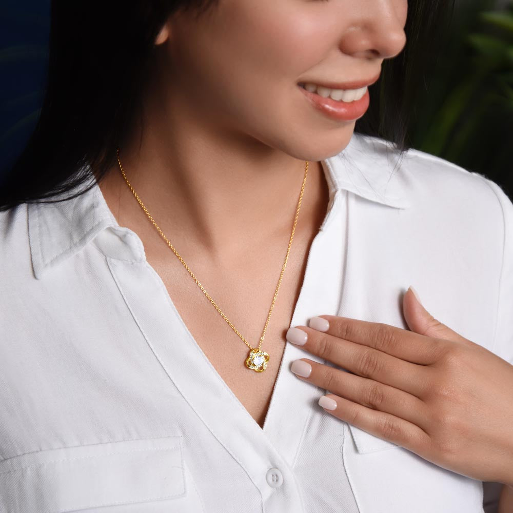 [FOR WIFE] Make her heart flutter, show how cherished she is, and express your deep feelings with the Love Knot Necklace.